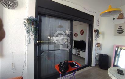 Altınova Kolaylı Plus Sitesinde Havuzlu Kısmi Deniz Manzaralı1+1
