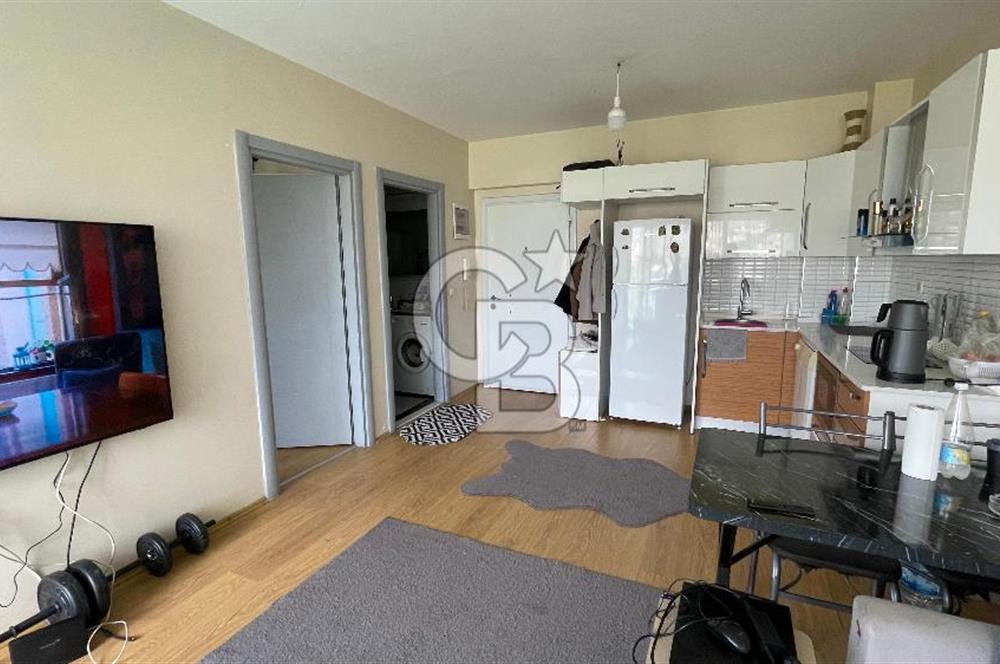 Bornova Park Evlerinde Havuz Cepheli Büyük Tip 1+1 Satılık Daire