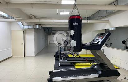Bornova Park Evlerinde Havuz Cepheli Büyük Tip 1+1 Satılık Daire