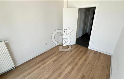 MODDA BULVAR SİTESİNDE 21.KAT KÖRFEZ MANZARALI 2+1 DAİRE