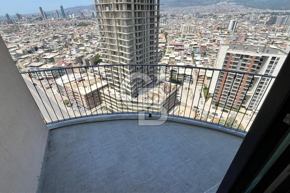 MODDA BULVAR SİTESİNDE 21.KAT KÖRFEZ MANZARALI 2+1 DAİRE