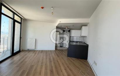 MODDA BULVAR SİTESİNDE 21.KAT KÖRFEZ MANZARALI 2+1 DAİRE