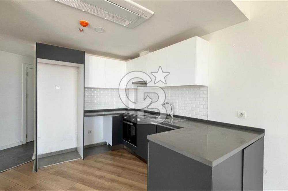 MODDA BULVAR SİTESİNDE 21.KAT KÖRFEZ MANZARALI 2+1 DAİRE