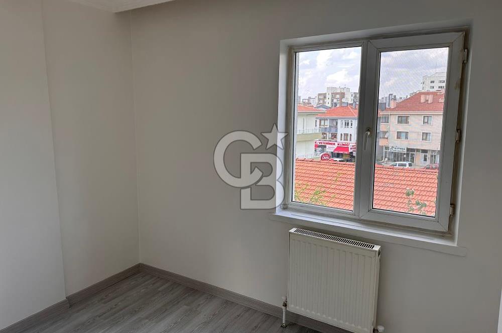 Sinan Caddesine Cephe Yeni Yapılı 3+1 Kiralık Daire 
