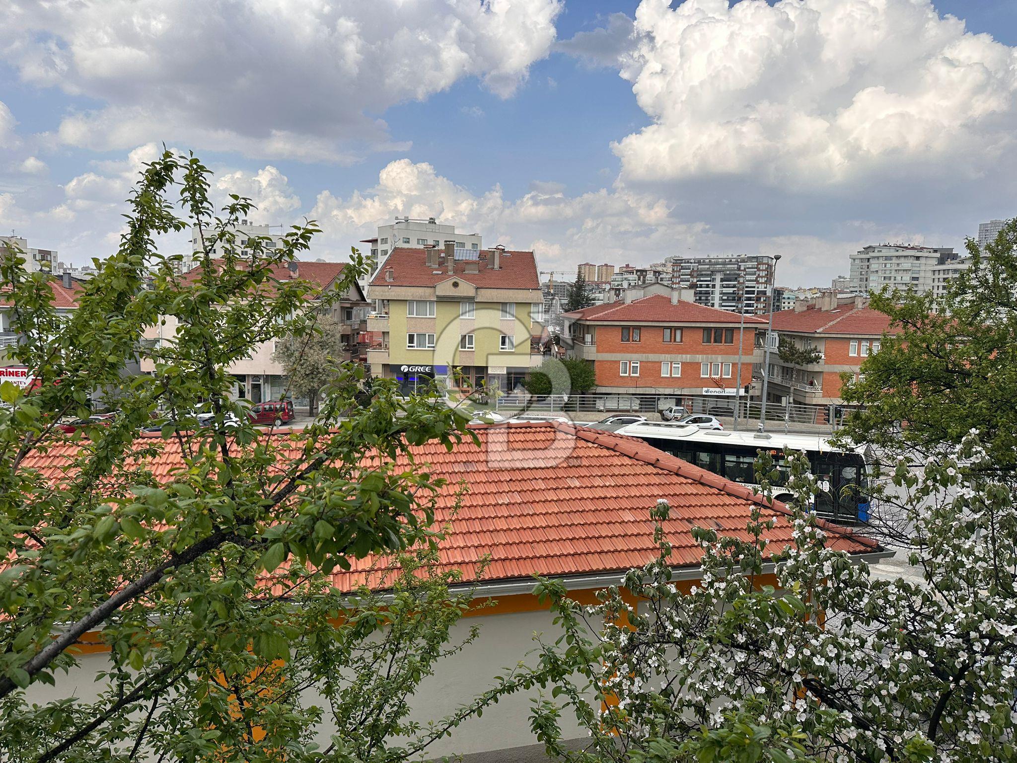 Sinan Caddesine Cephe Yeni Yapılı 3+1 Kiralık Daire 