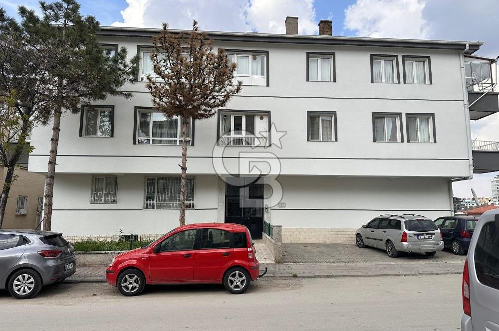 Sinan Caddesine Cephe Yeni Yapılı 3+1 Kiralık Daire 