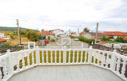 ÇEŞME ŞİFNE’DE GENİŞ BAHÇELİ 7+1 MÜSTAKİL VİLLA