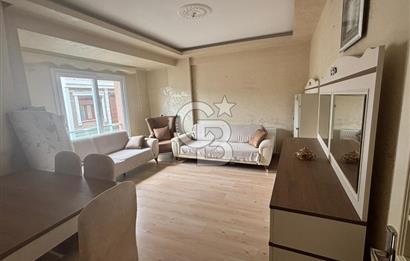Çiğli Yeni Mahallede Eşyalı Teraslı Kiralık 3+1 Daire