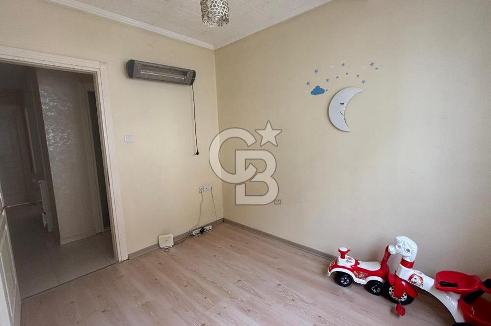 Çiğli Yeni Mahallede Eşyalı Teraslı Kiralık 3+1 Daire