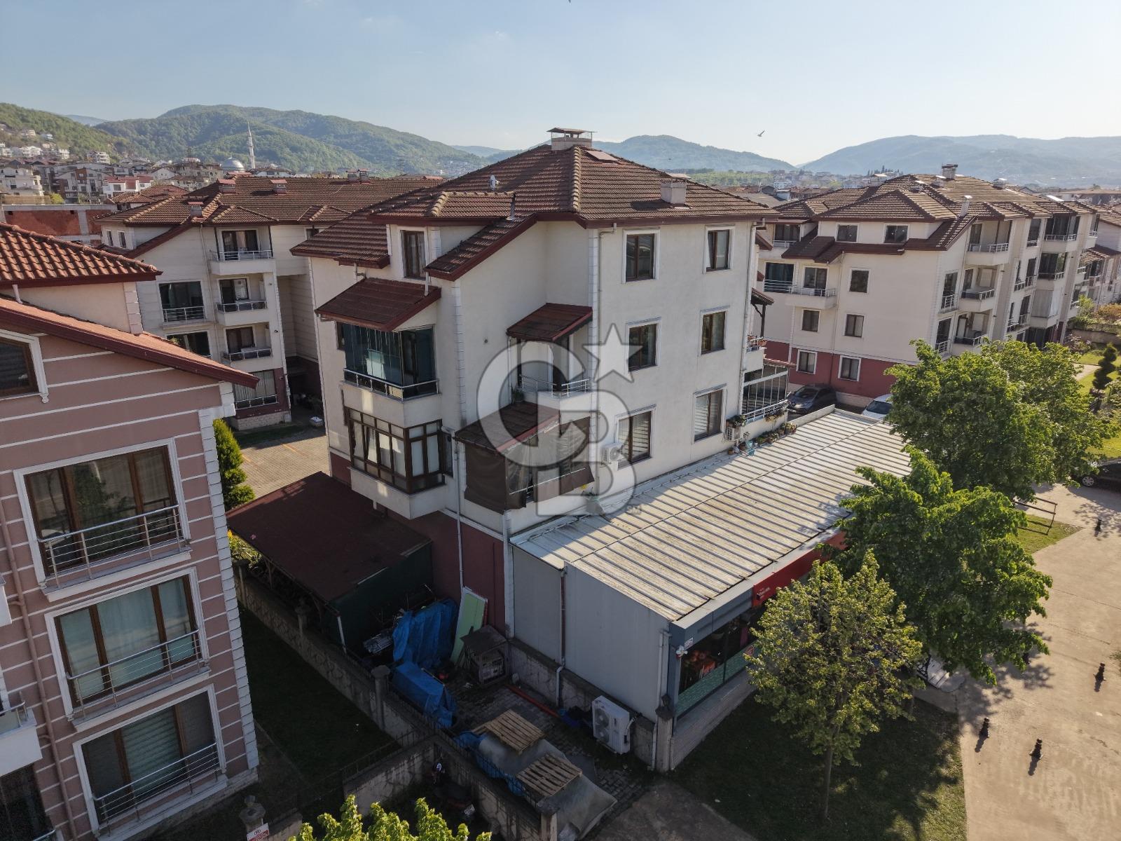 CB ENVOY'DAN GÖLCÜK YAZLIK'TA SİTE İÇİ 2+1 GENİŞ DAİRE