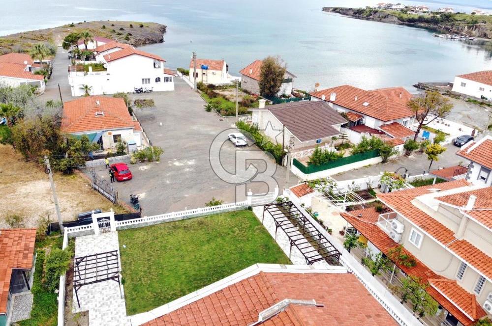 ÇEŞME ŞİFNE’DE GENİŞ BAHÇELİ 7+1 MÜSTAKİL VİLLA
