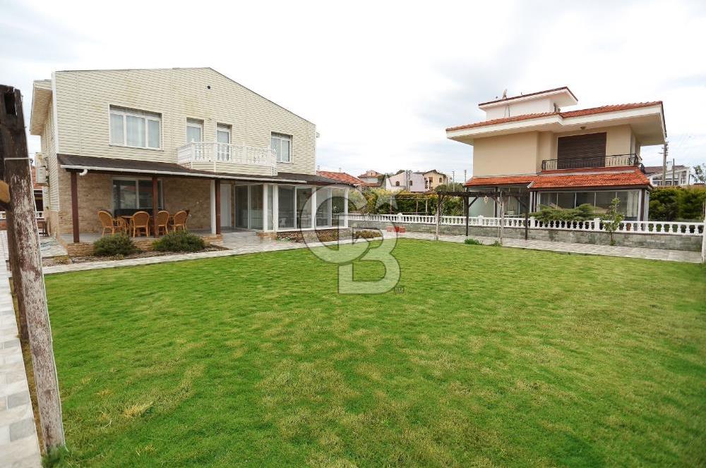 ÇEŞME ŞİFNE’DE GENİŞ BAHÇELİ 7+1 MÜSTAKİL VİLLA