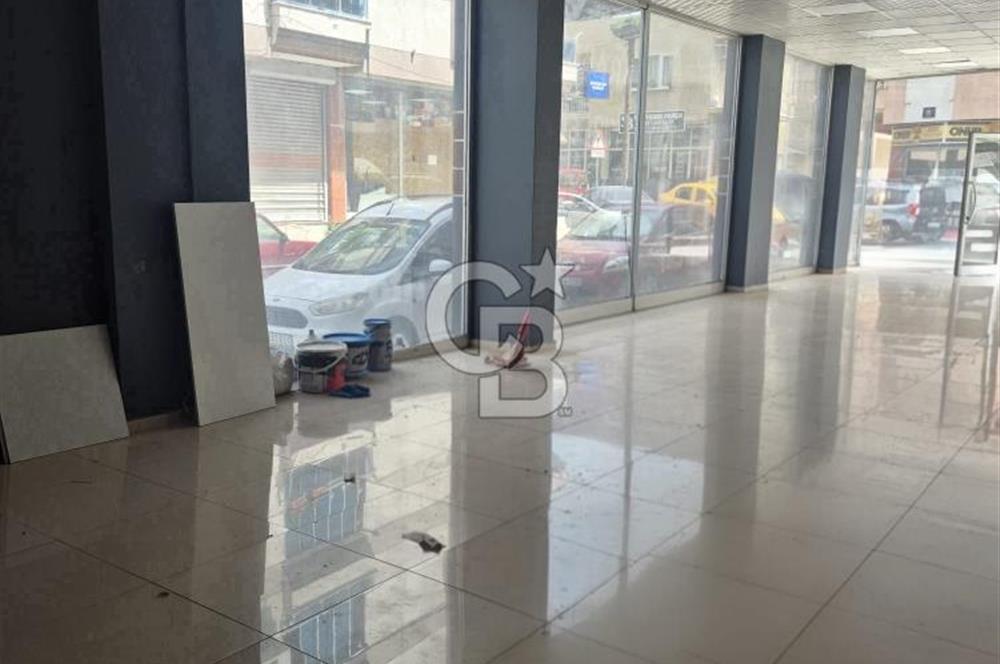 BUCA'DA CADDE ÜZERİ GENİŞ VİTRİNLİ KİRALIK DÜKKAN & MAĞAZA