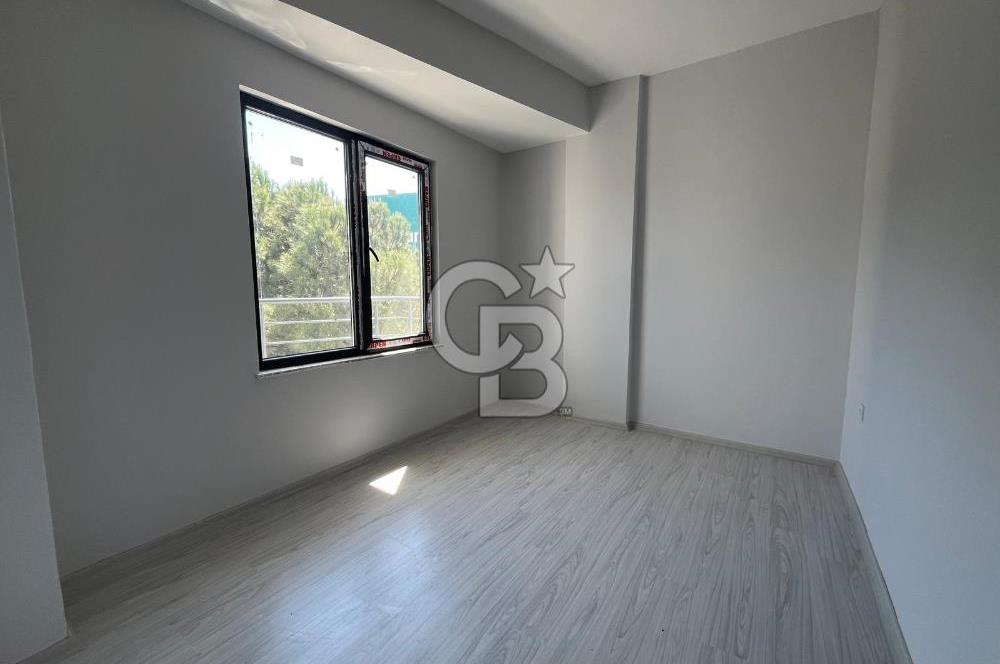 CB KİNG'DEN YENİ İZMİR YOLU CADDESİNE CEPHELİ 1+1 SATILIK DAİRE