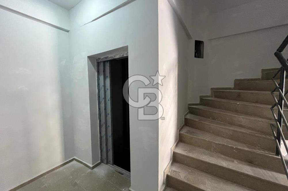 CB KİNG'DEN YENİ İZMİR YOLU CADDESİNE CEPHELİ 1+1 SATILIK DAİRE