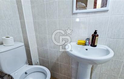 Kuşadası'nda Merkezi Konumda Ayrı Mutfaklı Satılık 1+1 Daire