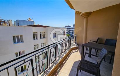 Kuşadası'nda Merkezi Konumda Ayrı Mutfaklı Satılık 1+1 Daire