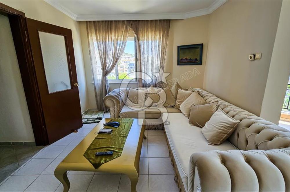 Kuşadası'nda Merkezi Konumda Ayrı Mutfaklı Satılık 1+1 Daire
