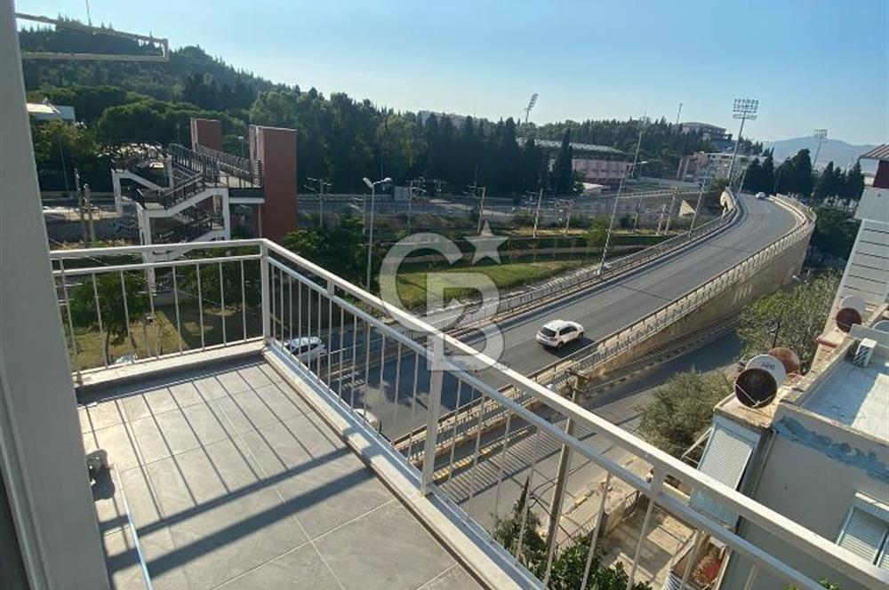 MENEMEN ESATPAŞA'DA SATILIK 3+1 KÖŞE DAİRE