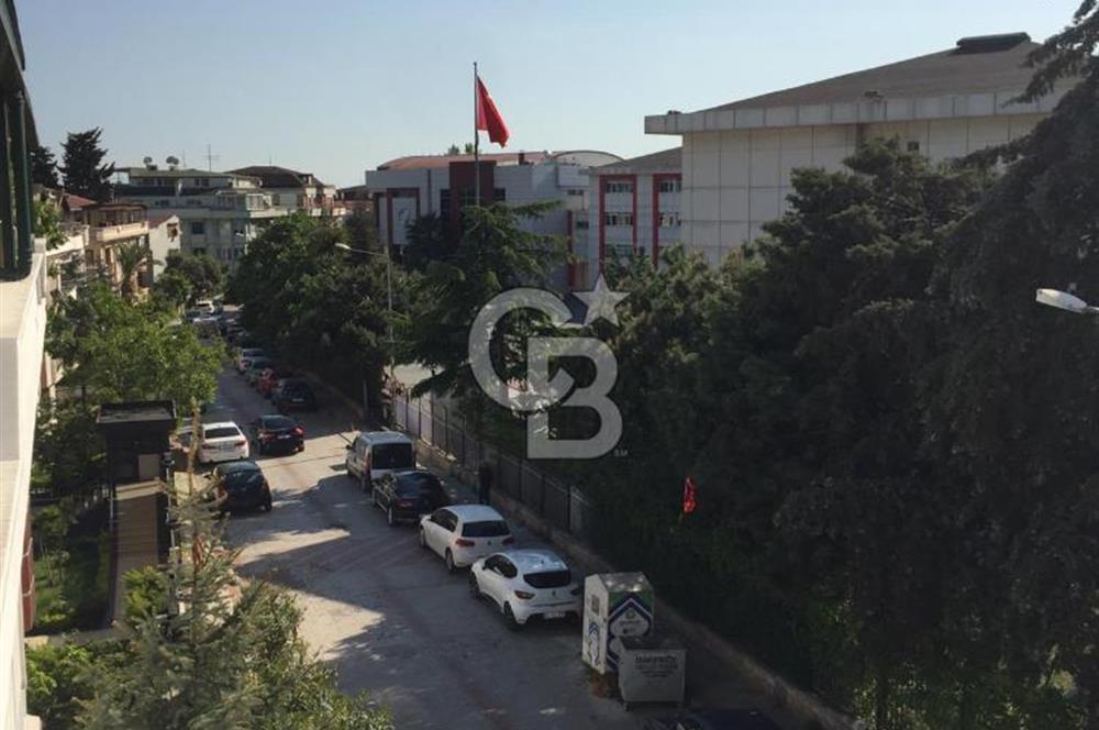 BASINKÖY'DE 4+1 BOŞ SATILIK ÜST DUBLEX