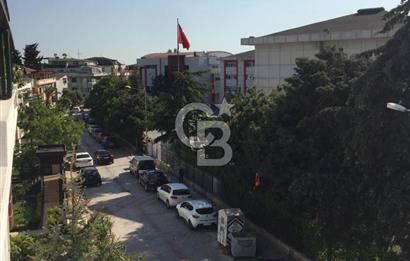 BASINKÖY'DE 4+1 BOŞ SATILIK ÜST DUBLEX