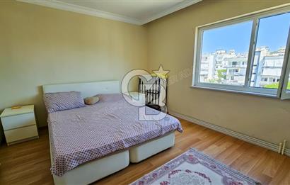 Kuşadası'nda Merkezi Konumda Ayrı Mutfaklı Satılık 1+1 Daire