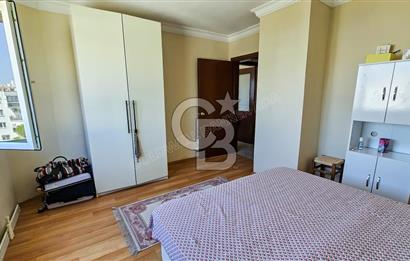 Kuşadası'nda Merkezi Konumda Ayrı Mutfaklı Satılık 1+1 Daire