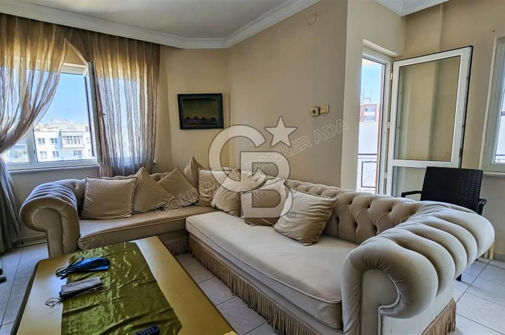 Kuşadası'nda Merkezi Konumda Ayrı Mutfaklı Satılık 1+1 Daire