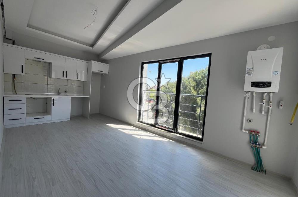 CB KİNG'DEN YENİ İZMİR YOLU CADDESİNE CEPHELİ 1+1 SATILIK DAİRE