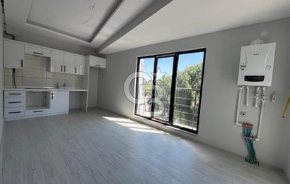 CB KİNG'DEN YENİ İZMİR YOLU CADDESİNE CEPHELİ 1+1 SATILIK DAİRE