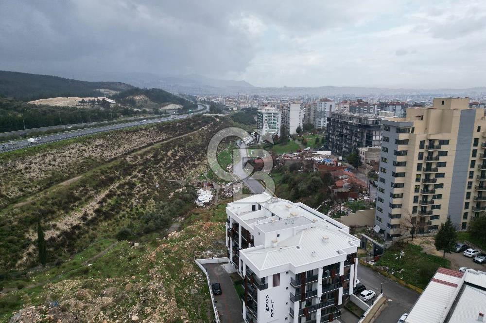 BUCA KURUÇEŞME’DE SATILIK 1+1 EŞYALI SIFIR ARA KAT DAİRE