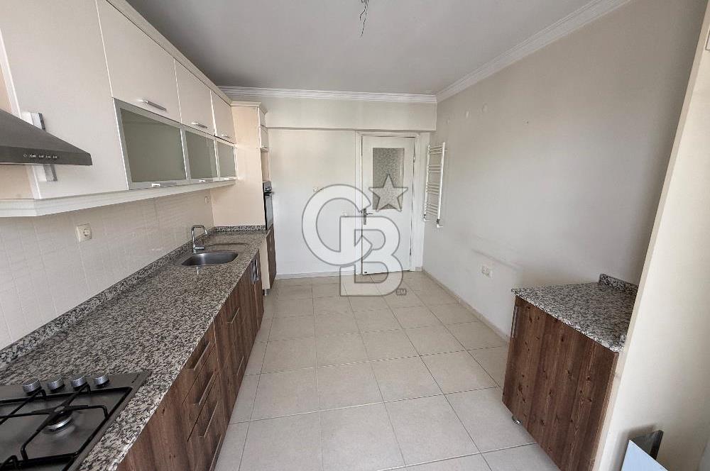 Ulukent Esmira Sitesi'nde 3+1 140 m² Kiralık Ferah Daire