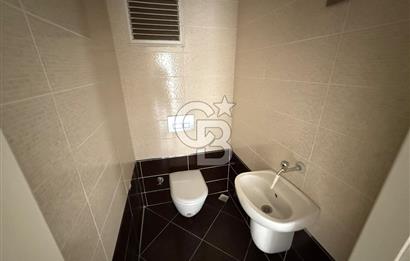 Ulukent Esmira Sitesi'nde 3+1 140 m² Kiralık Ferah Daire