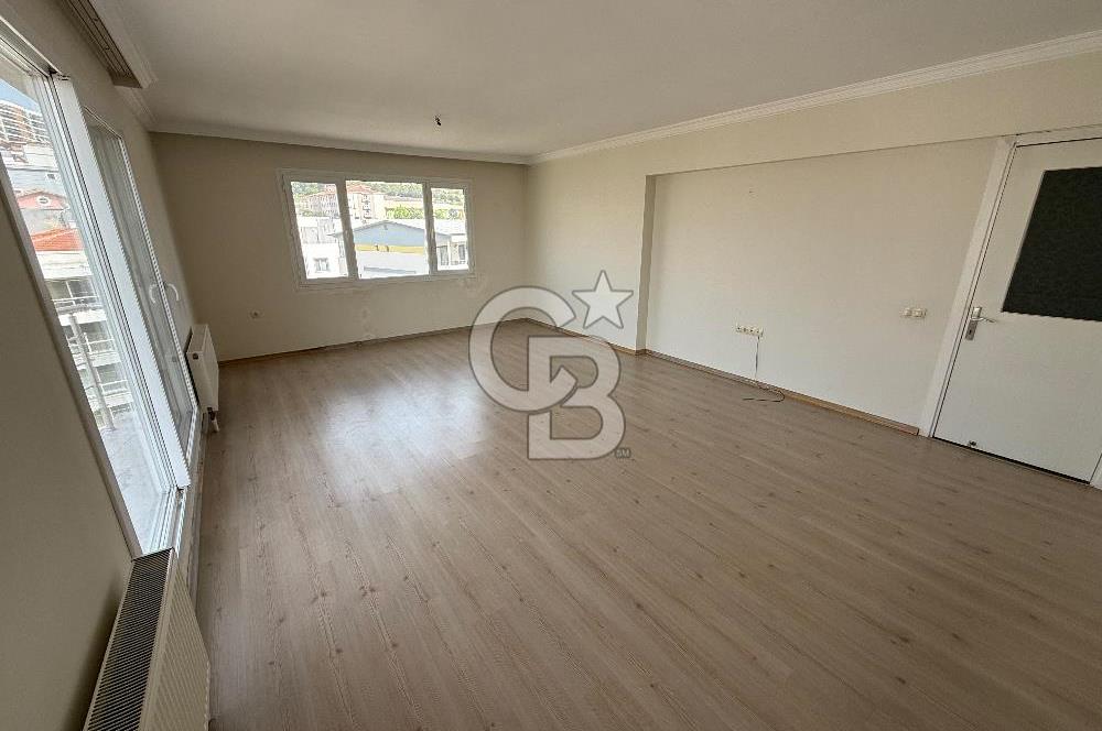Ulukent Esmira Sitesi'nde 3+1 140 m² Kiralık Ferah Daire