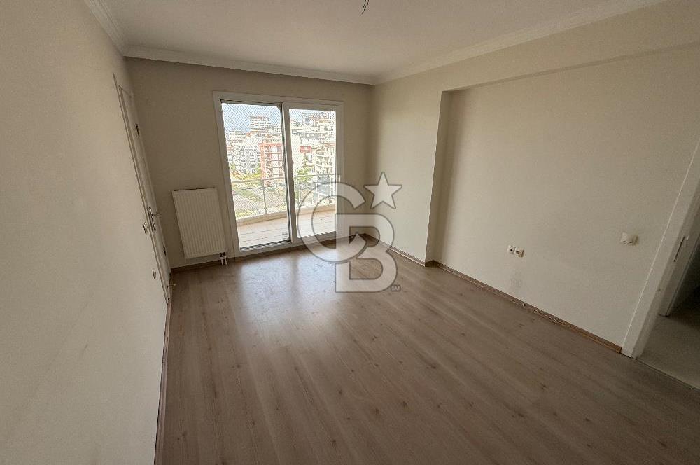 Ulukent Esmira Sitesi'nde 3+1 140 m² Kiralık Ferah Daire