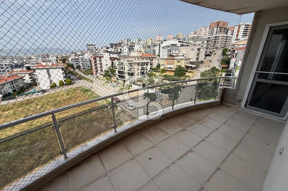 Ulukent Esmira Sitesi'nde 3+1 140 m² Kiralık Ferah Daire