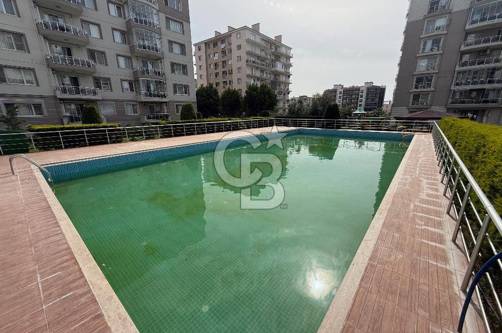 Ulukent Esmira Sitesi'nde 3+1 140 m² Kiralık Ferah Daire