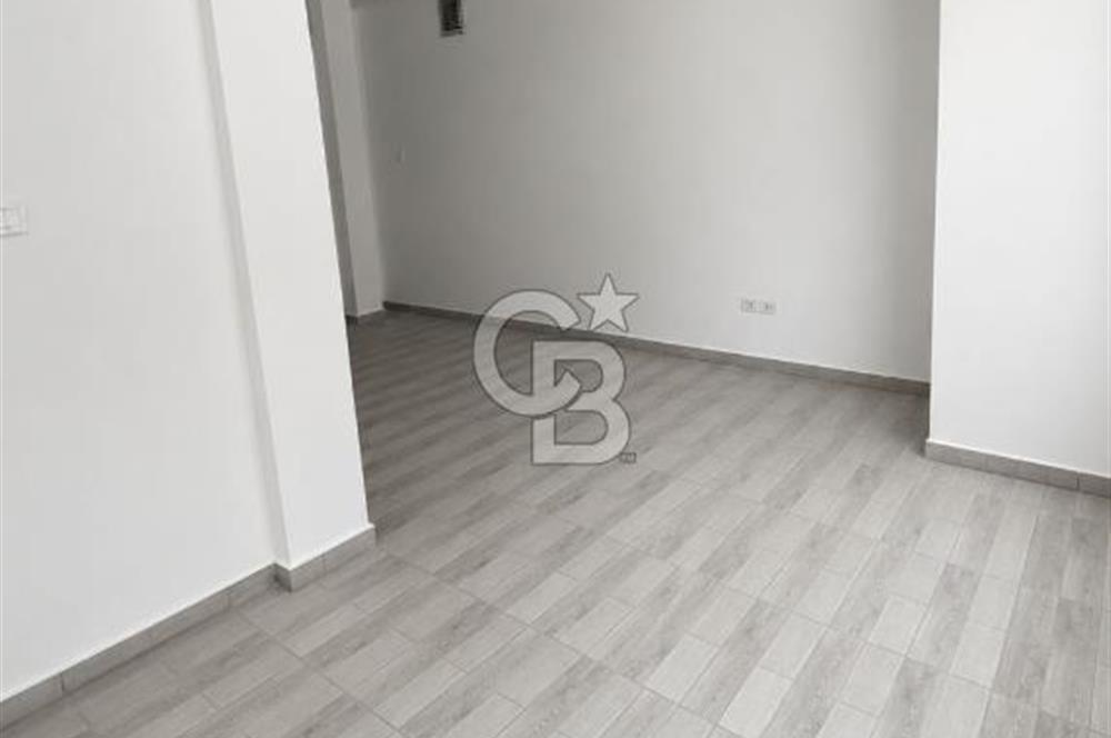 Kahramanlar  Akın Simavi Caddesinde Yatırımlık Depo