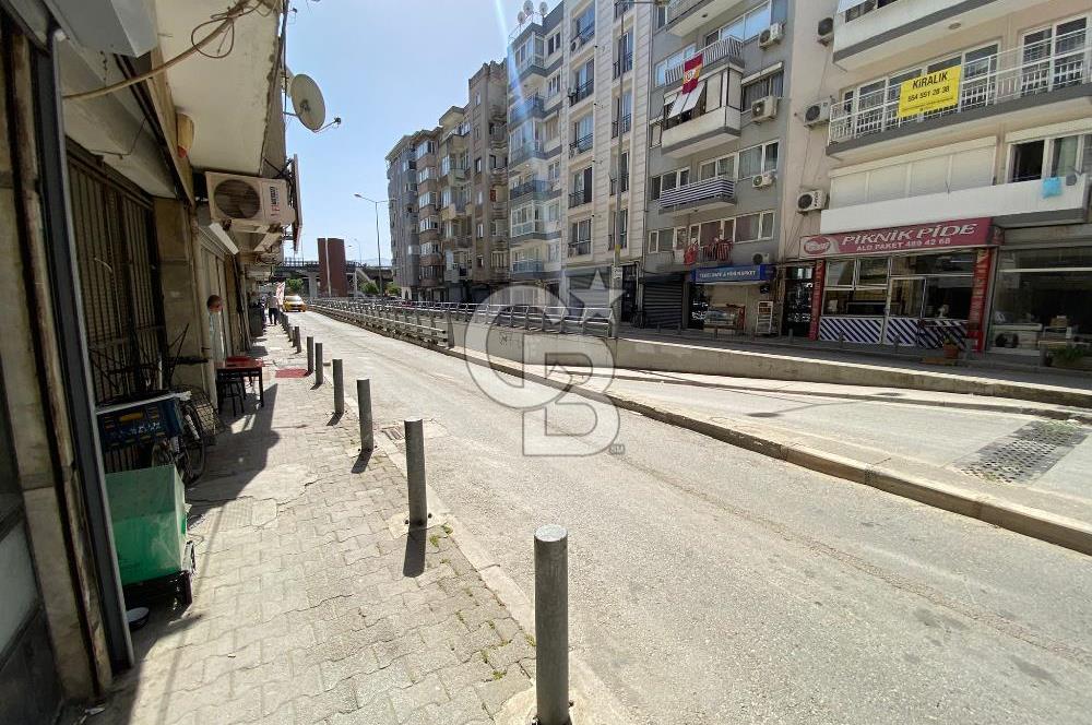 Kahramanlar  Akın Simavi Caddesinde Yatırımlık Depo