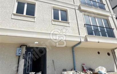 GEBZE BARIŞ MAHALLESİNDE MUHTEŞEM DENİZ MANZARALI 4+1 DUBLEX