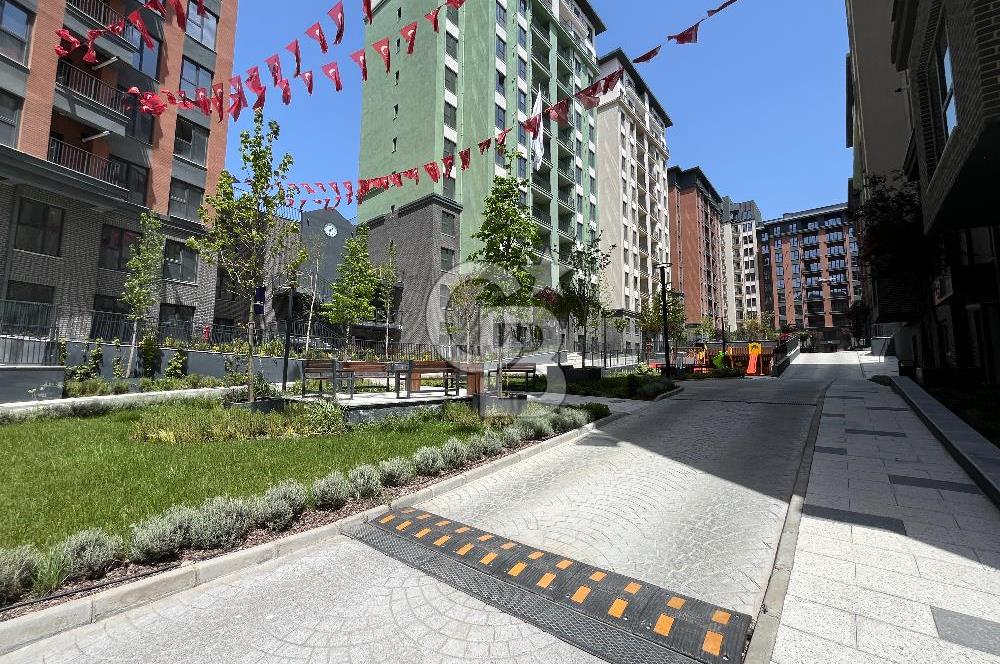 Yeni Okmeydanı Konutları'nda 2 Katlı 160 m² Sıfır Shell&Core