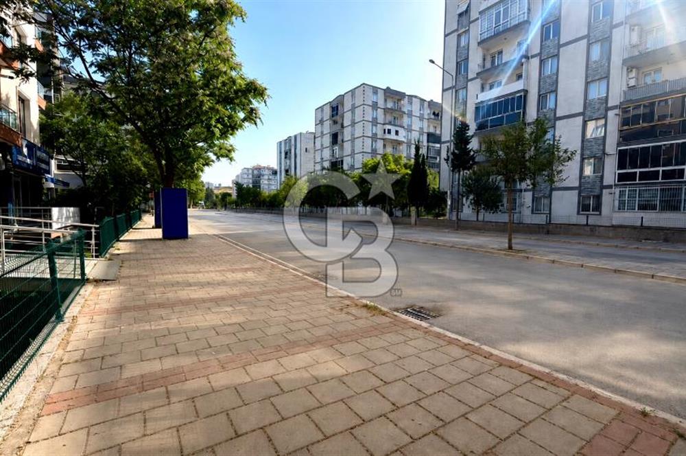 ÇİĞLİ HARMANDALI' DA FULL EŞYALI 3+1 KİRALIK DAİRE