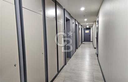İST MARİNADA MUHTEŞEM MANZARALI KAÇIRILMAYACAK BOŞ DAİRE/OFİS