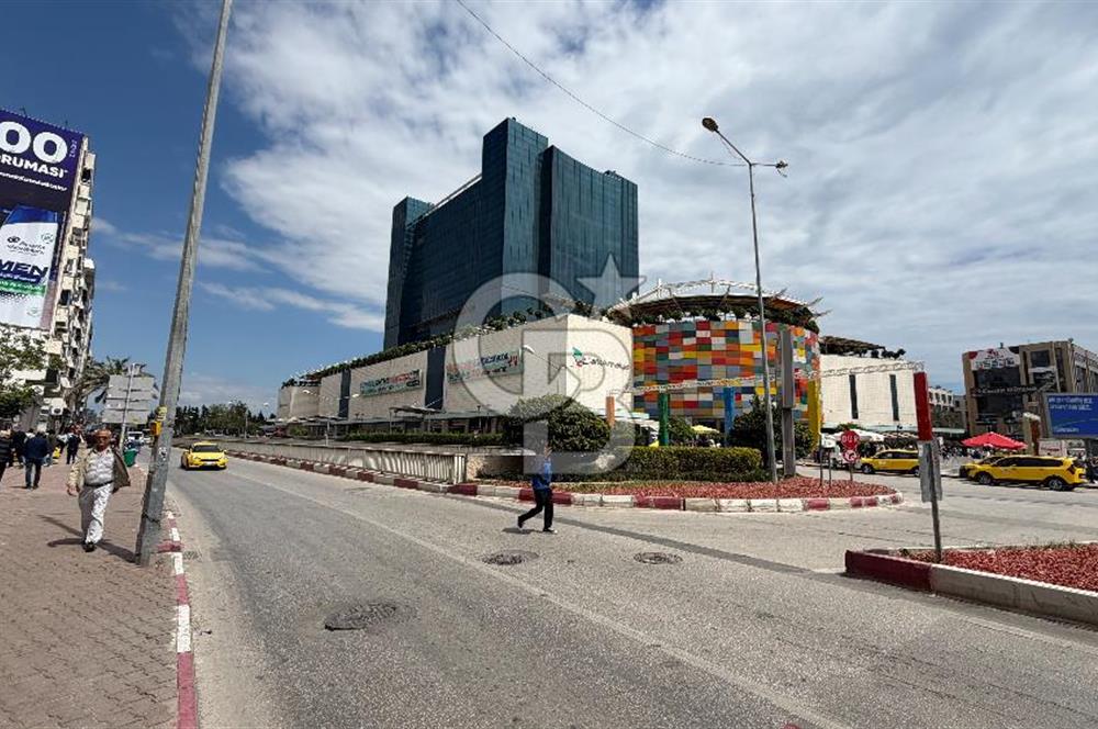 Antalyanın Finans Merkezinde,Tabela Değeri Yüksek,Dubleks Ofis