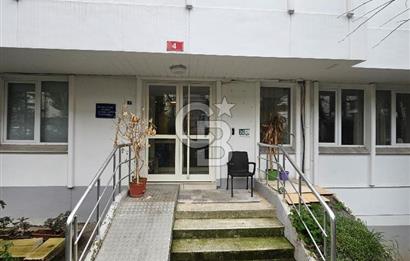 Acıbadem’in Merkezinde Kesintisiz Altyapılı, 1007 m² Prestijli Kurumsal Genel Müdürlük Binası