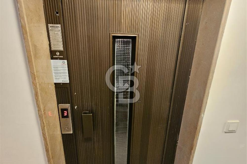 Acıbadem’in Merkezinde Kesintisiz Altyapılı, 1007 m² Prestijli Kurumsal Genel Müdürlük Binası