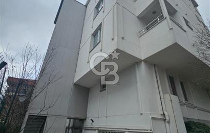 Acıbadem’in Merkezinde Kesintisiz Altyapılı, 1007 m² Prestijli Kurumsal Genel Müdürlük Binası