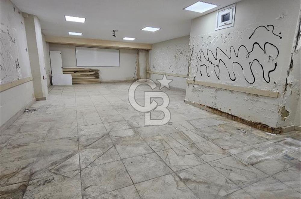 Fatih Aksaray’ın Kalbinde, Banka Kiracılı, 2.004 m² Satılık Prestijli Ticari Bina
