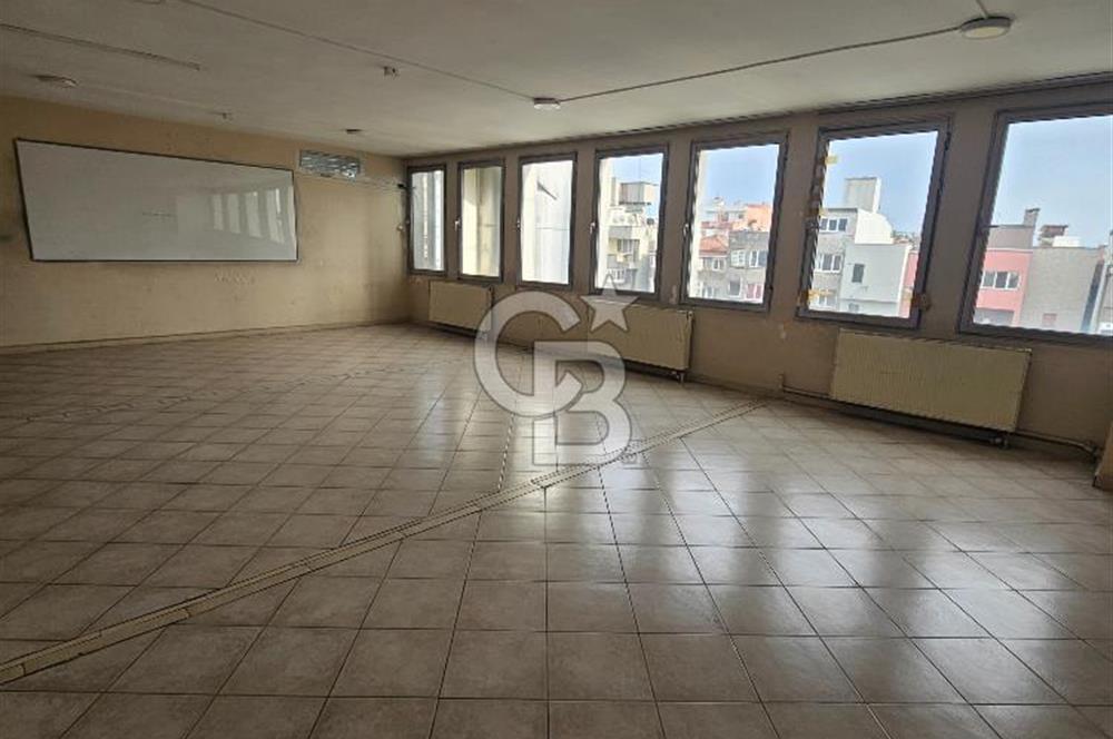 Fatih Aksaray’ın Kalbinde, Banka Kiracılı, 2.004 m² Satılık Prestijli Ticari Bina