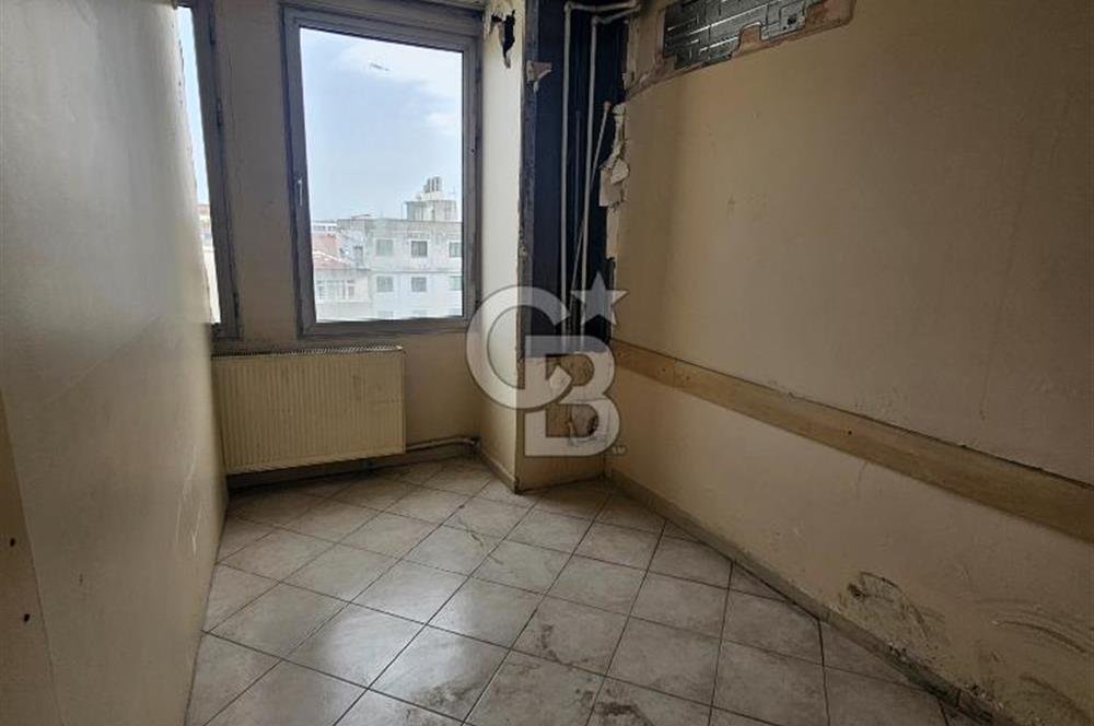 Fatih Aksaray’ın Kalbinde, Banka Kiracılı, 2.004 m² Satılık Prestijli Ticari Bina